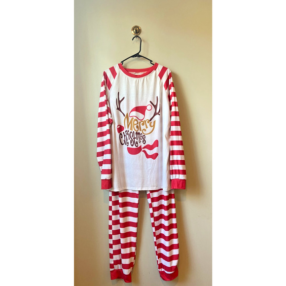 Mens Red and White Stripe Christmas Pajama Set, Reindeer on front, Size XL - Picture 1 of 11